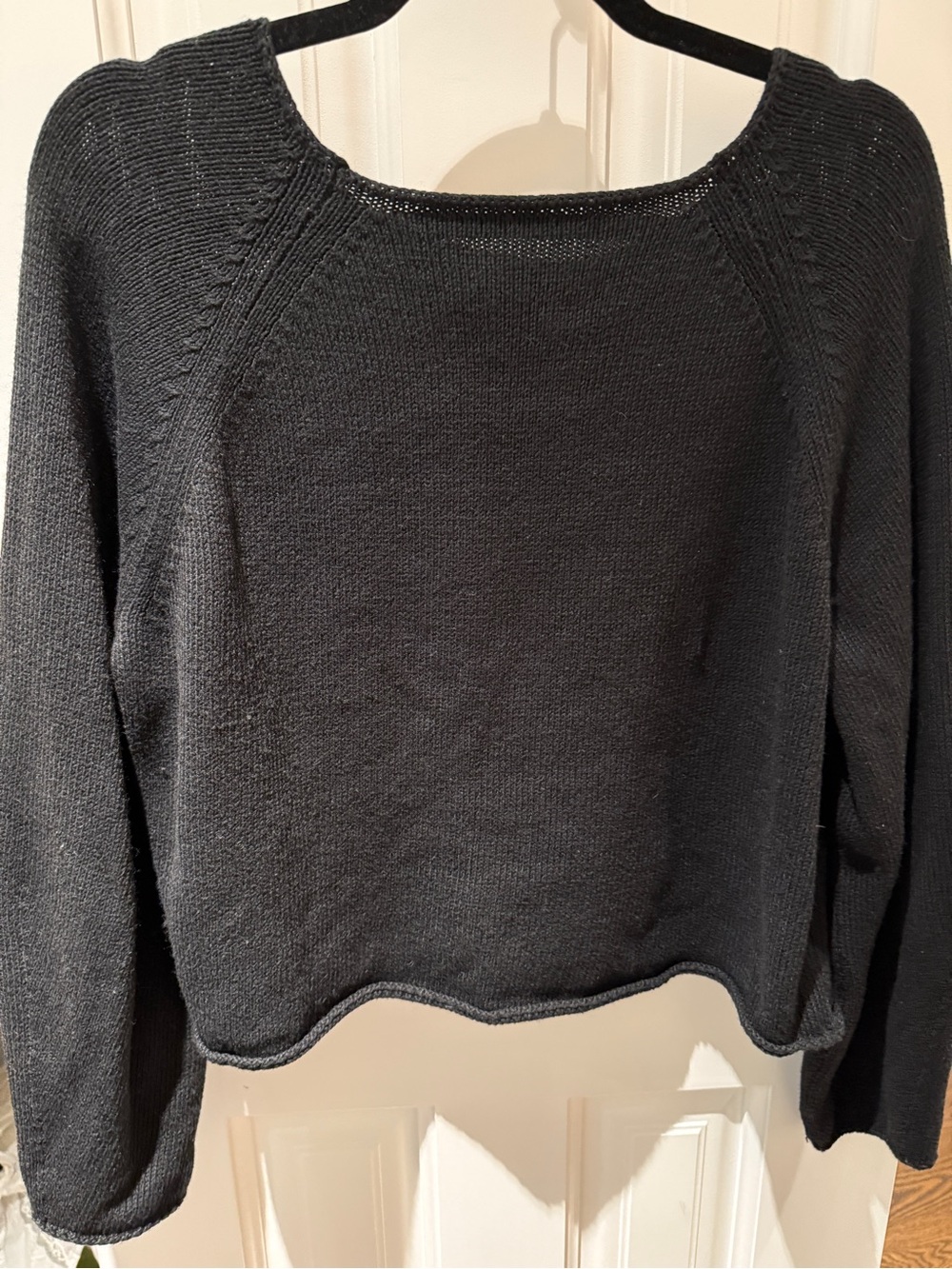 Banana Republic Black Women's Knit Sweater - Classic Crewneck